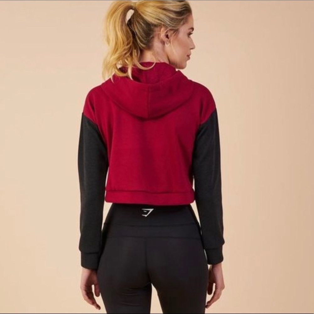 GYM SHARK cropped sweatshirt size small